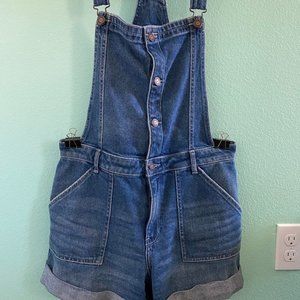 Hollister Overall Shorts 4 Buttons